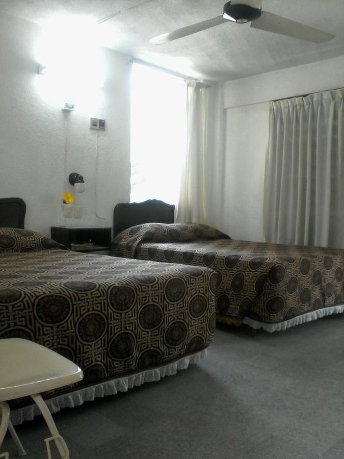 Hotel De Los Reyes Акапулко Екстериор снимка